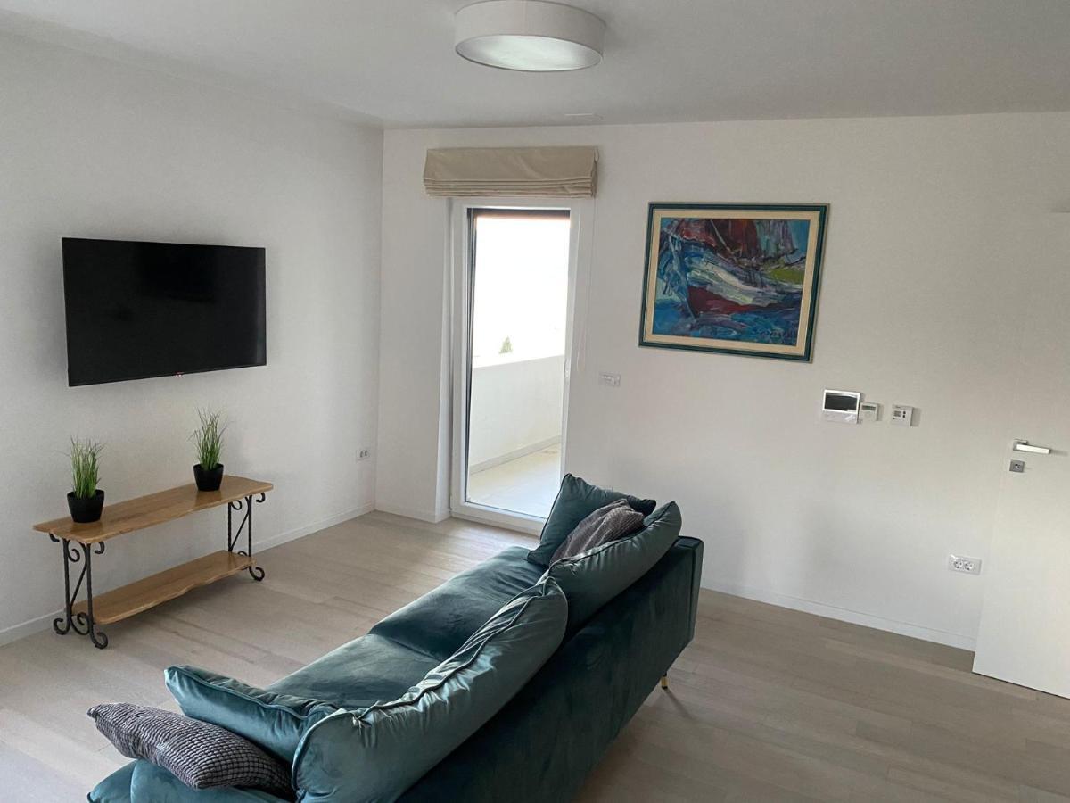 Apartman Neo Kantrida リエカ エクステリア 写真